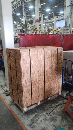 4. EMBALAJE PARA TRASLADO DE MAQUINARIA.